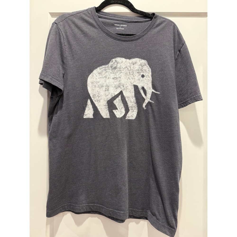 Banana Republic Elephant Graphic T Shirt Womens Large Gray Crew Neck Tee